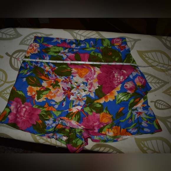 Tropical 2-Piece Set (Cropped tank and skort) - Picture 6 of 9